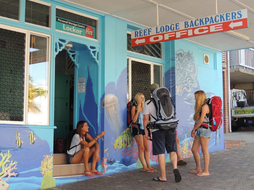 Reef Lodge Backpackers Townsville Extérieur photo