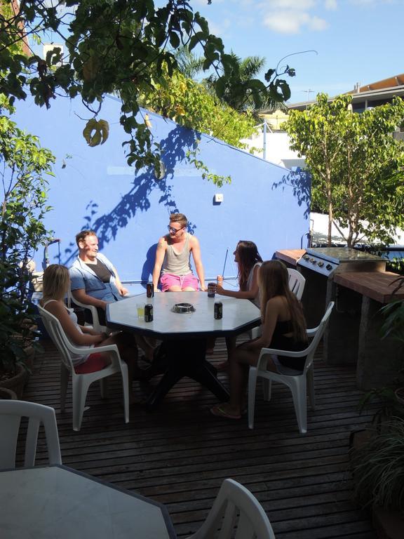 Reef Lodge Backpackers Townsville Extérieur photo